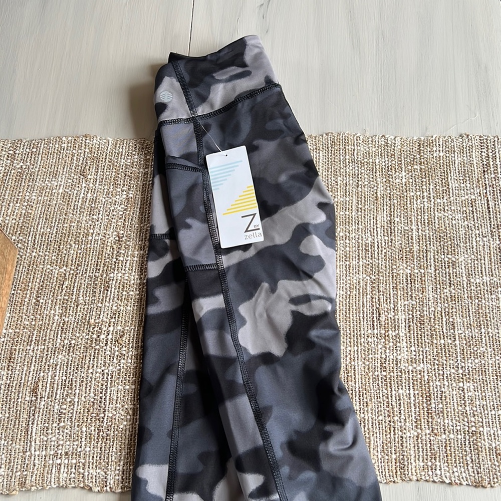 Black Camo Print Leggings